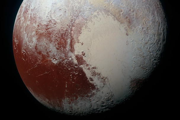 Ученые выяснили, почему на Плутоне образовался ледник