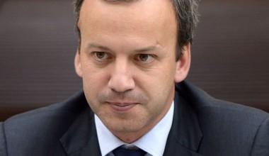 Дворкович захотел поднять экономику НСО