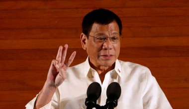 Президент Филиппин сравнил себя с Гитлером и пообещал разобраться с наркоманами