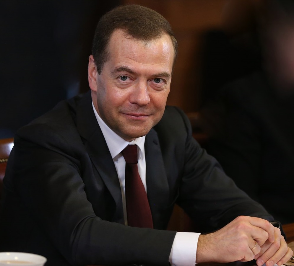 Хакер узнал номер телефона Медведева