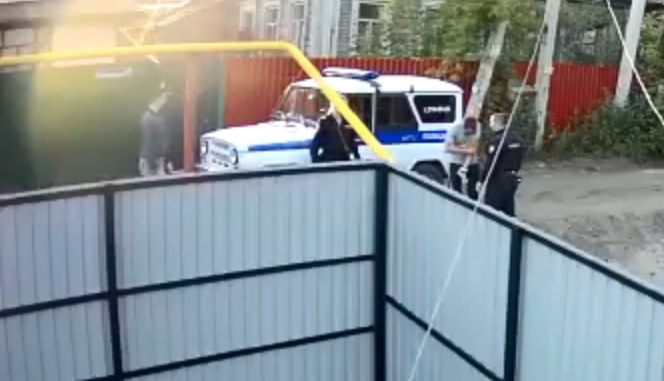 СКР проверит видео с нападением сотрудника Росгвардии на новосибирца