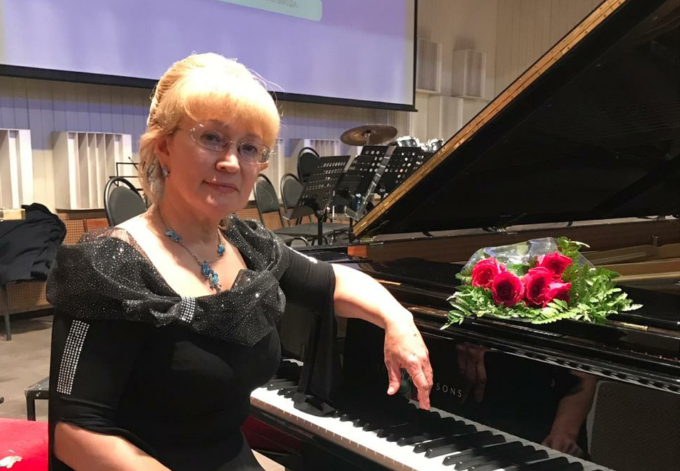 Ирина Баженова: Зажечь студента любовью к музыке