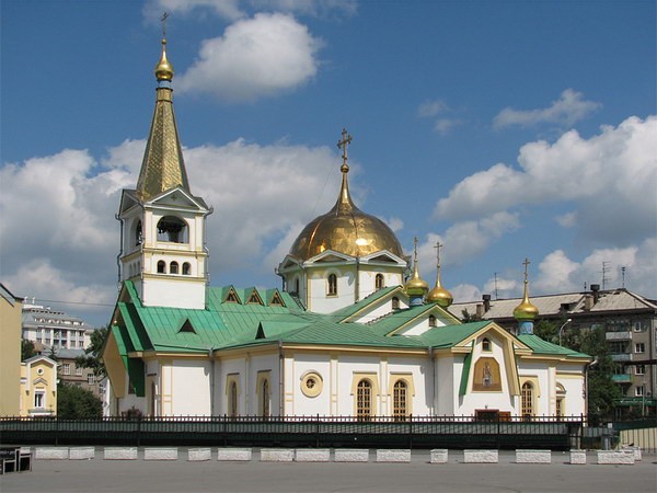 Петицию против посещения храмов подписывают новосибирцы