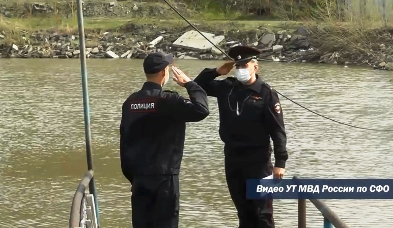 Новосибирская речная полиция вышла на воду