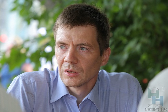 Ростислав Антонов: Никакое «Умное голосование» не заменит работу на округе