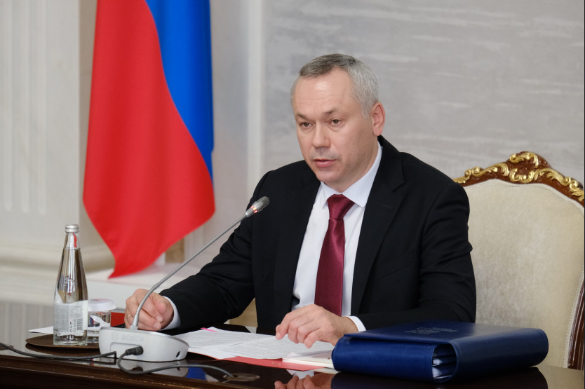 Новосибирский губернатор запретил депутатам манипулировать четвертым мостом