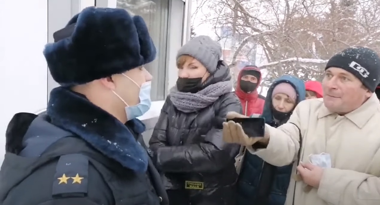 Полет квадрокоптера стал поводом для беспорядков в центре Новосибирска