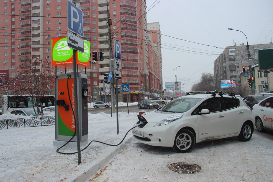 В Новосибирске появится еще 40 зарядных станций для электромобилей