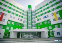Из новосибирского перинатального центра выписали первых малышей