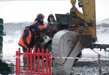 Ремонт лопнувшей теплотрассы в Куйбышеве завершат к 22 часам