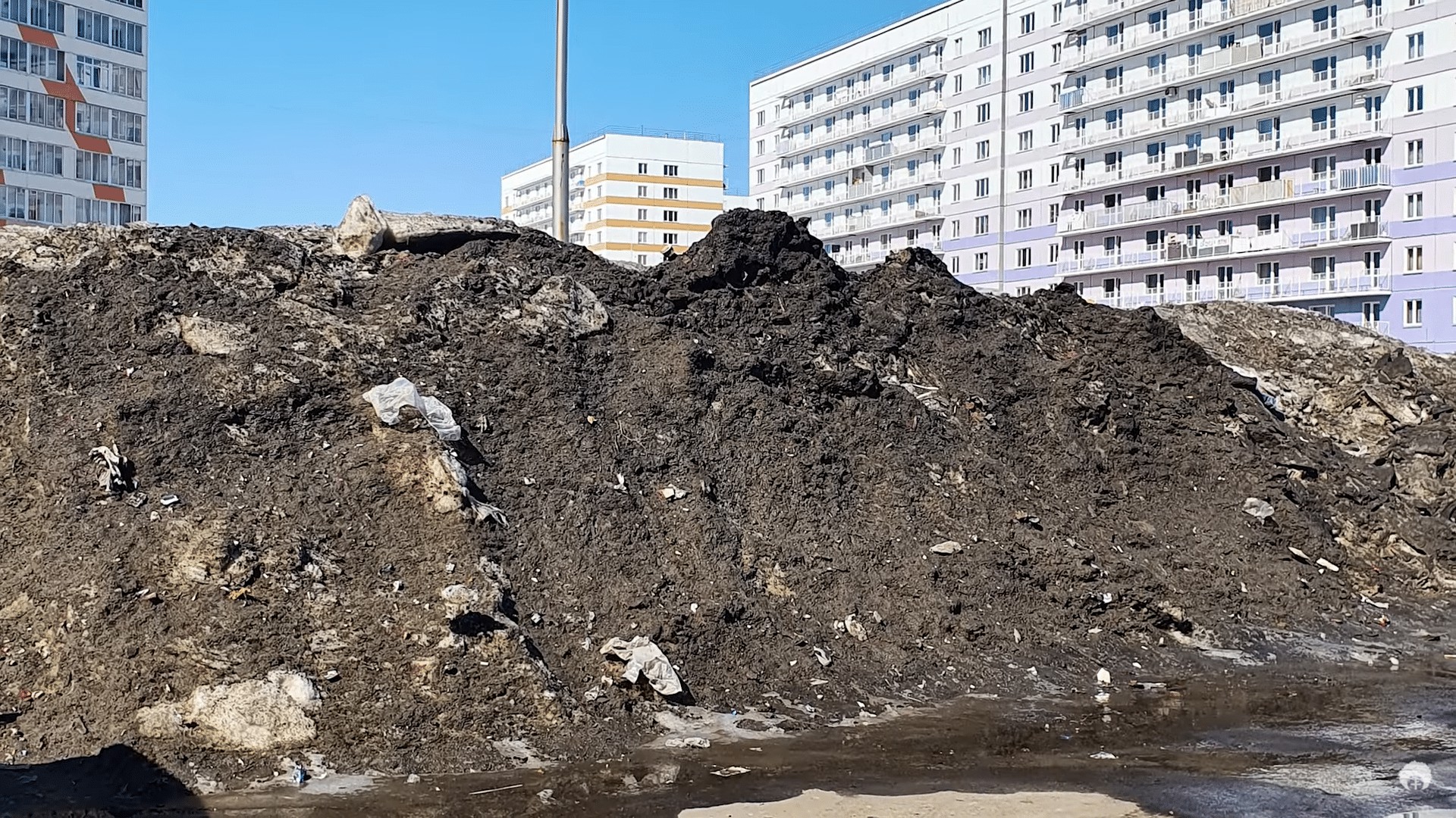 Самые грязные области. Новосибирск грязь. Грязные города России. Омск самый грязный город России. Новосибирск самый грязный город России.