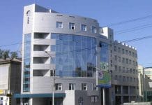 Мама самого богатого новосибирского депутата за 650 млн продает свой бизнес-центр