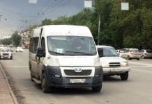 Прокуратура проверяет отказ везти инвалида в новосибирских маршрутках