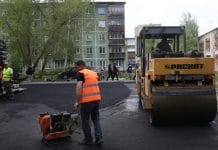 Благоустройство дворов по программе ЖКХ ведется в 54 дворах Новосибирска