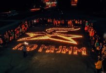 6000 свечей зажгли новосибирцы в память о Второй мировой войне