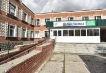 Все ЦРБ Новосибирской области оснастят мобильными ФАПами