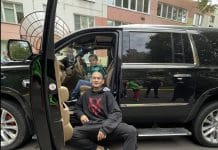 Рэпер Моргенштерн подарил «Кадиллак» новосибирскому мальчику с раком