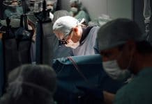 В Новосибирске впервые провели операцию на сердце с сохранением клапана