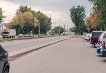 «Единая Россия» проконтролировала ремонт дорог в Кировском районе