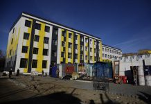 Гимназию № 3 в Академгородке обещают достроить к концу года