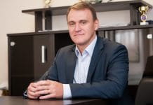 В отставку подал министр строительства НСО Иван Шмидт