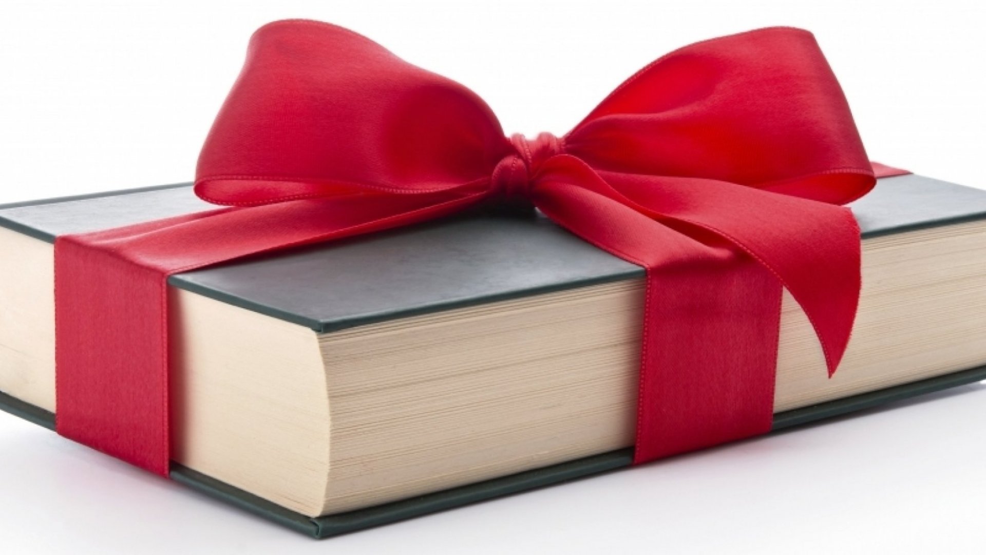 Подарок 6 книга. Книга в подарок. Книжка в подарок. Международный день дарения книг. Красивые книги в подарок.