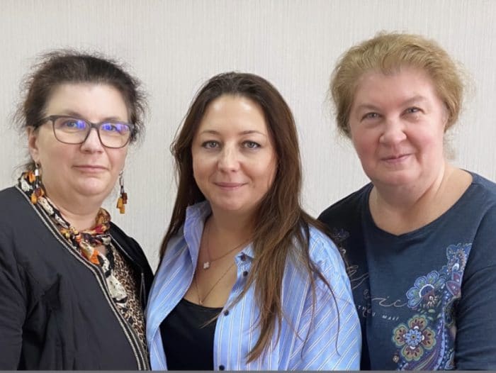  Руководитель проекта  Ольга Джафарова (слева),   руководитель образовательной программы Ксения Мажирина и эксперт Елена Даниленко