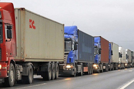 В Новосибирске ужесточают ограничения для большегрузов