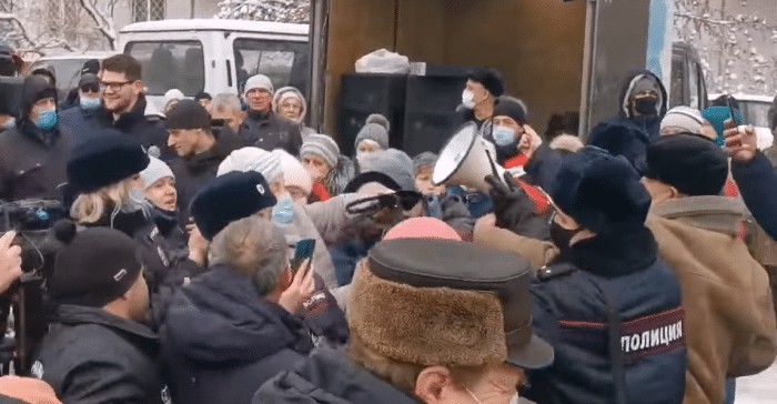 Новосибирские депутаты избежали ответственности за акцию протеста