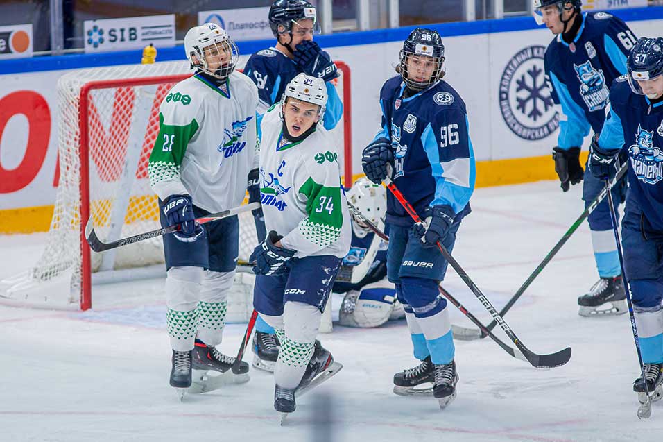 «От госпитализации не отказывались»: хоккейный скандал в Новосибирске набирает обороты