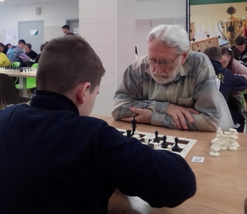 Супертурнир по быстрым шахматам собрал в Кольцово сильнейший состав участников