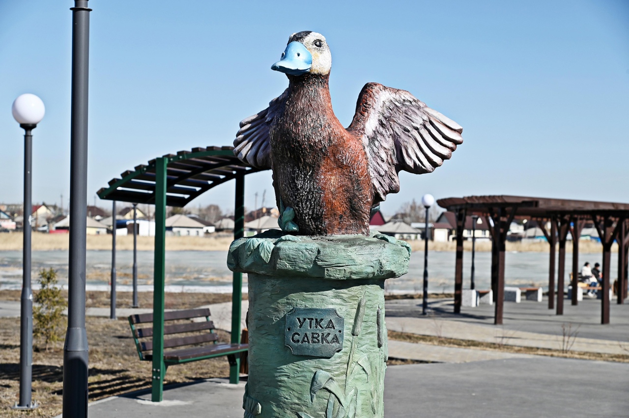 памятник воробью в санкт петербурге