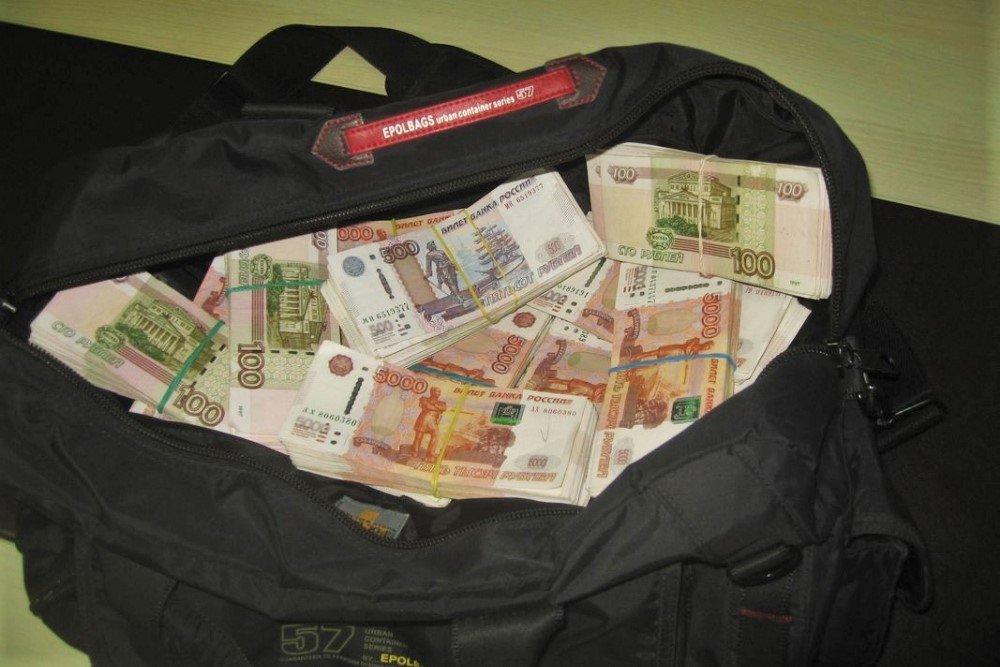 Новосибирскую предпринимательницу осудили за контрабанду миллионов рублей