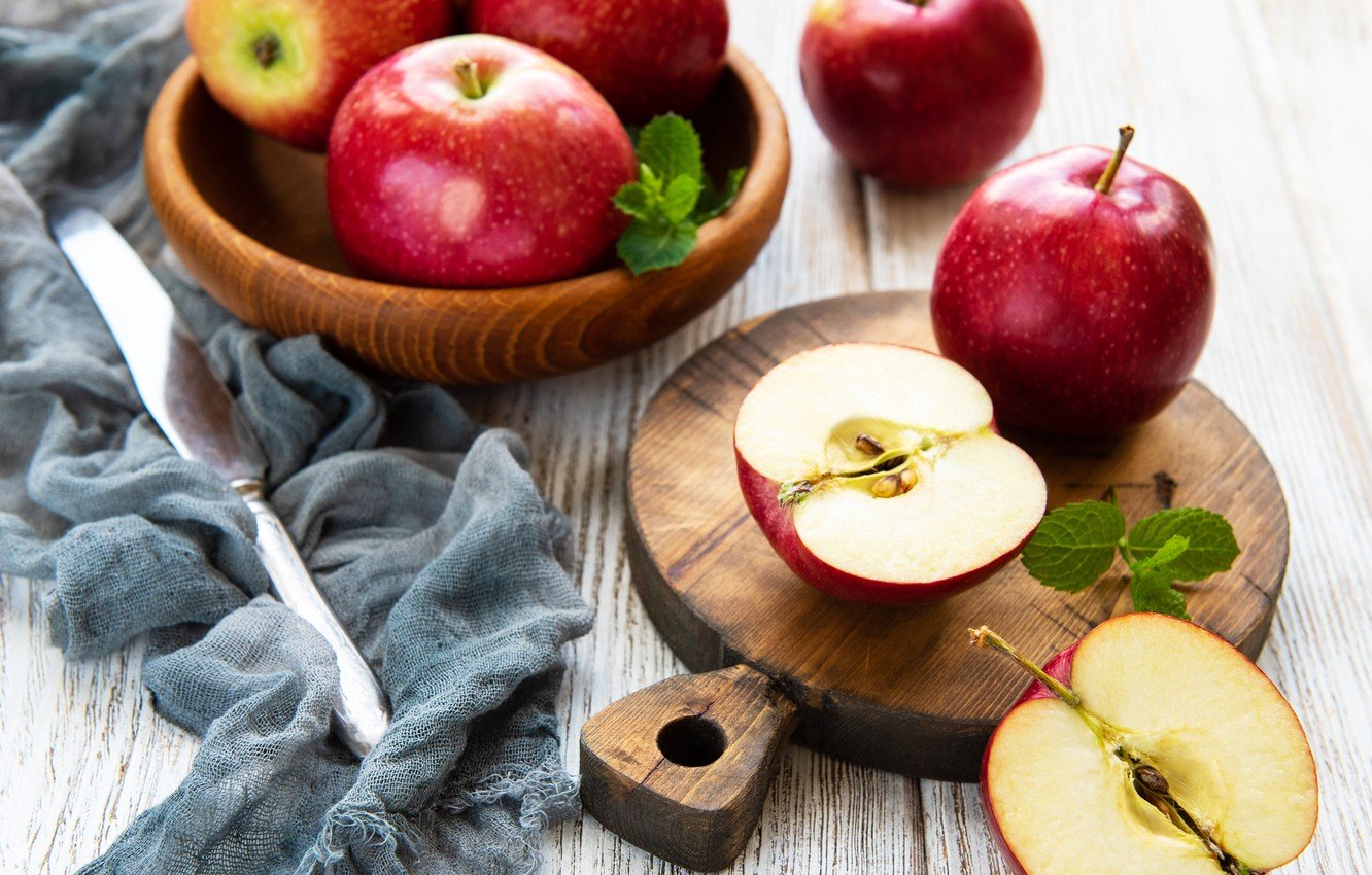 Яблочный Спас: Традиции и обычаи