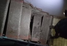 В Новосибирске в жилом доме обрушилась лестница