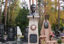 На новосибирских кладбищах не хватает свободных мест для погребения