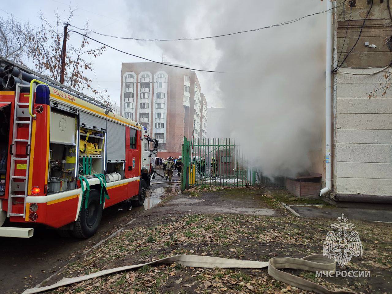 Пожар произошел в здании Центрального райсуда Новосибирска: эвакуировано 90  детей - Новая Сибирь online