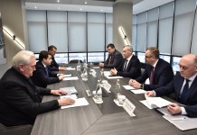 Андрей Травников представил Минстрою опыт региона по развитию социальной инфраструктуры