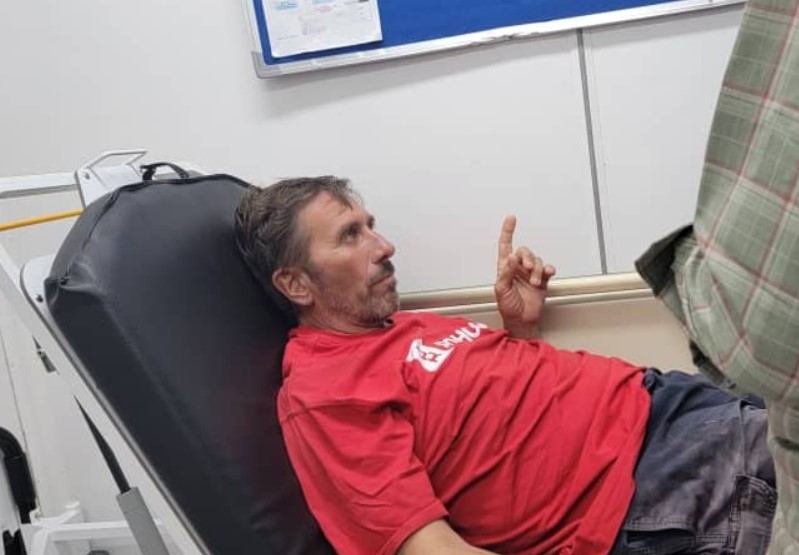 Плывущий кругосветку новосибирец госпитализирован с подозрением на инфаркт на йеменском острове