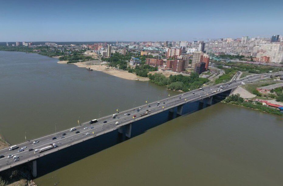 Движение на новосибирском Димитровском мосту не перекроют, но ограничат скорость