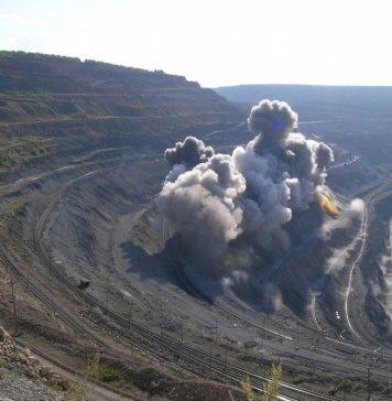 Под Новосибирском перекроют участок федеральной трассы из-за взрывов