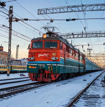 Грузовик столкнулся с локомотивом в Новосибирской области