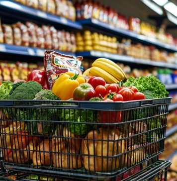 Продуктовая корзина новосибирца в ноябре подорожала больше всех в Сибири