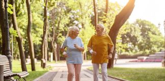 День пожилых людей в России: Как увеличилась продолжительность жизни