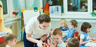 День воспитателя: Когда появился праздник