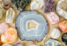 Кварц, который может быть аметистом и ониксом — в Музее природы