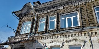 В Новосибирске признали объектом культурного наследия дореволюционный дом с башенкой