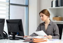 День кадрового работника в России: Почему праздник неофициальный