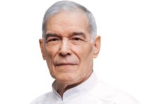 Ушел из жизни выдающийся новосибирский врач-офтальмохирург Владимир Кашников