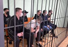 Банда вымогателей, обвиненная в похищении новосибирца, требует оправдания